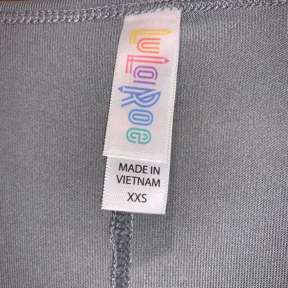 Lularoe perfect tee - Picture 3 of 3